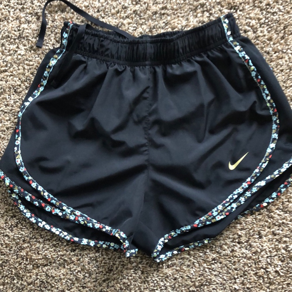 Nike Fun Floral Athletic Shorts!